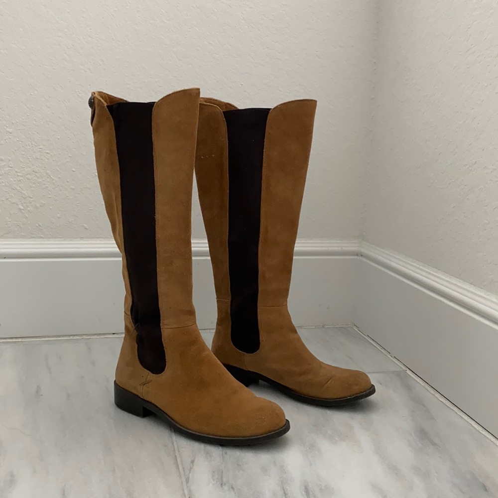 Vince Camuto Tan Suede Boots